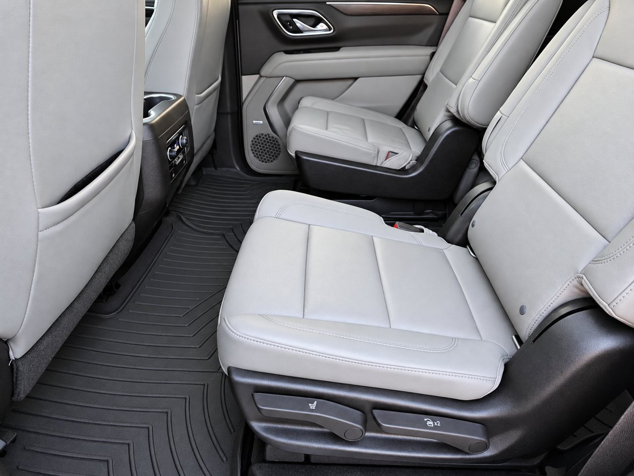 Used 2021 Chevrolet Tahoe Z71 AWD/4WD image 27