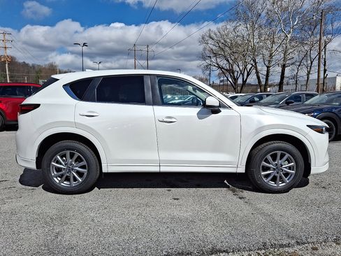 New 2025 MAZDA CX-5 AWD 2.5 S w/ Select Package image 5