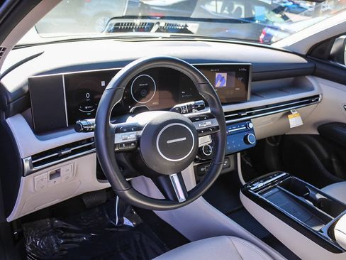 Certified 2025 Hyundai Tucson SEL image 23