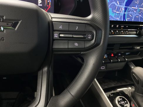 Used 2024 Chevrolet Colorado Trail Boss image 22