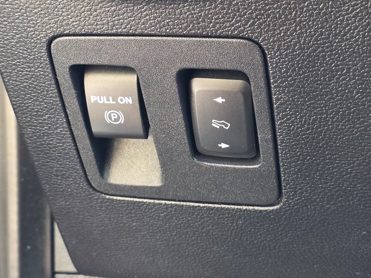 Used 2019 Ford F150 Lariat w/ Equipment Group 502A Luxury AWD/4WD image 58