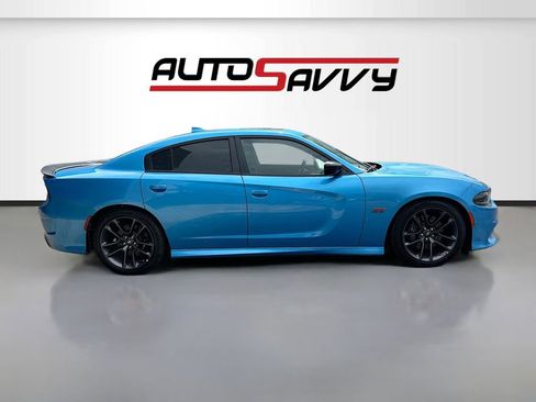 Used 2023 Dodge Charger Scat Pack w/ Harman/Kardon Audio Group RWD image 8