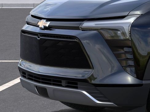 Used 2024 Chevrolet Blazer EV LT AWD/4WD image 13
