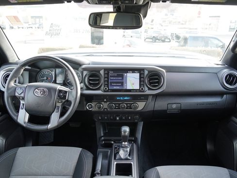 Certified 2023 Toyota Tacoma TRD Off-Road w/ Technology Package image 24