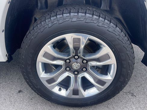 Used 2023 RAM 1500 Limited AWD/4WD image 14