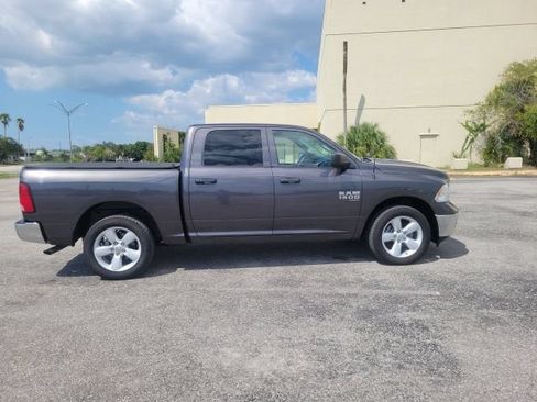 Used 2021 RAM 1500 Tradesman w/ Tradesman SXT Package RWD image 5