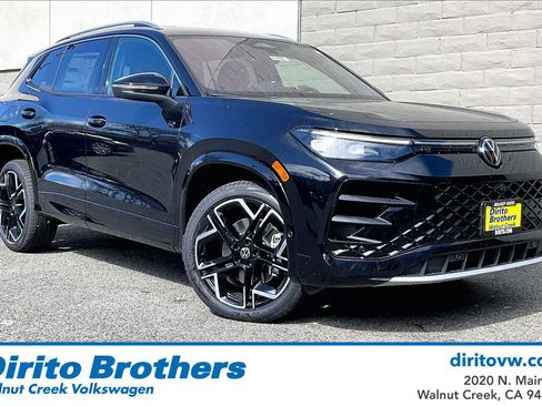 New 2026 Volkswagen Tiguan SEL R-Line image 1