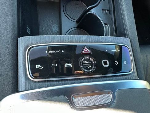 Used 2023 Mercedes-Benz EQS 580 4MATIC Sedan image 21