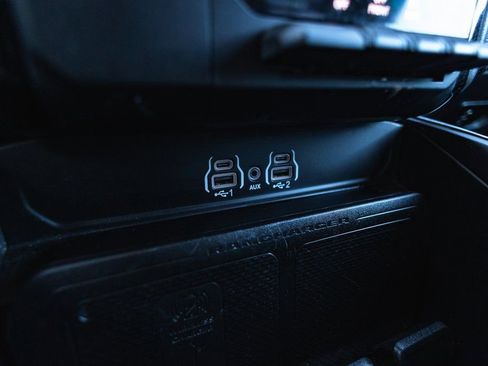 Used 2025 RAM 1500 Laramie image 22