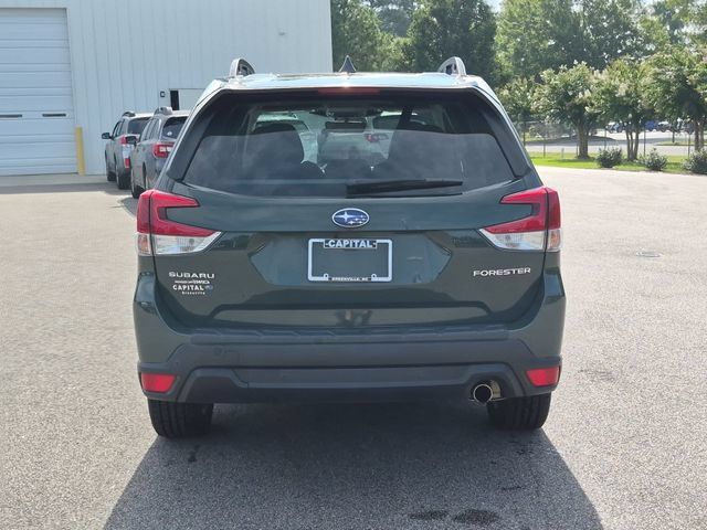 Used 2023 Subaru Forester Limited AWD/4WD image 4