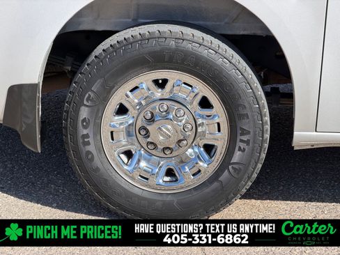 Used 2017 Nissan NV 3500 SL image 13