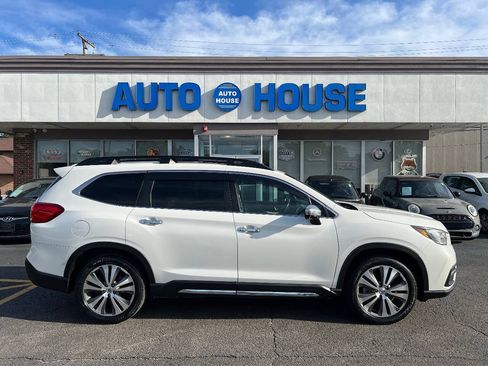 Used 2019 Subaru Ascent Touring AWD/4WD image 9