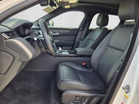 Used 2026 Land Rover Range Rover Velar S image 17