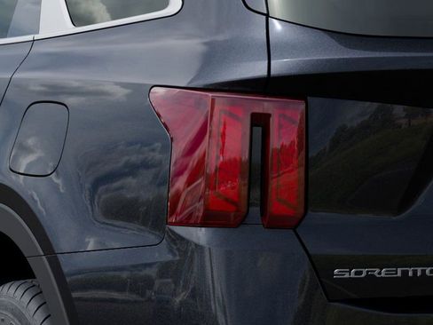 New 2026 Kia Sorento S w/ S Panoramic Sunroof Package image 11