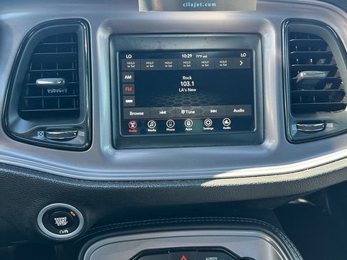 Certified 2023 Dodge Challenger SXT image 16