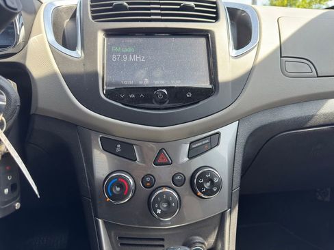 Used 2016 Chevrolet Trax LTZ AWD/4WD image 12