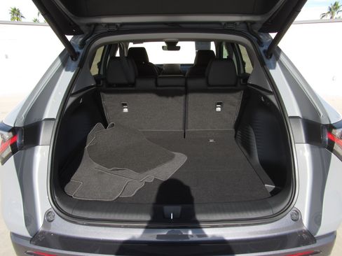 Used 2025 Acura ADX Base image 13