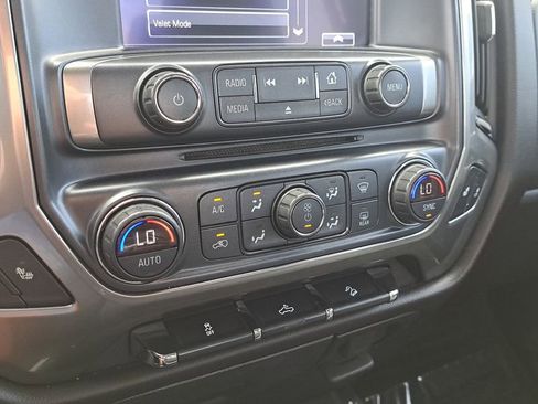 Used 2019 Chevrolet Silverado 1500 LT w/ All Star Edition image 23