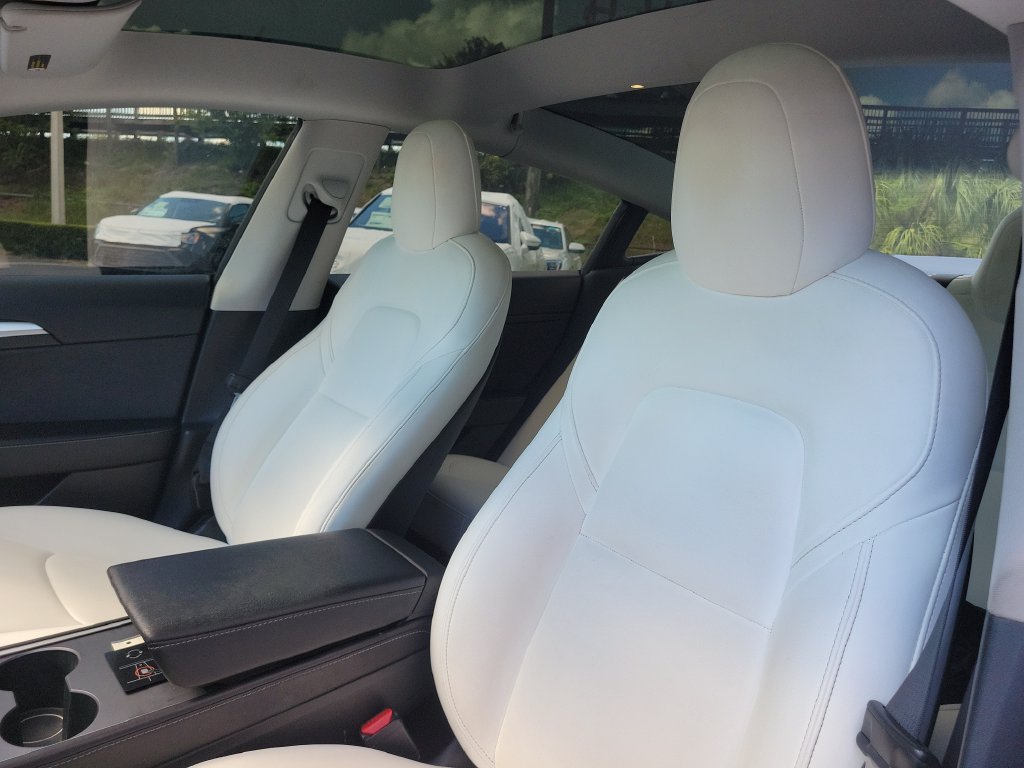 Used 2021 Tesla Model 3 Standard Range Plus RWD image 23
