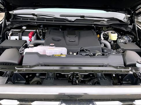 New 2026 Toyota Tundra Platinum AWD/4WD image 16