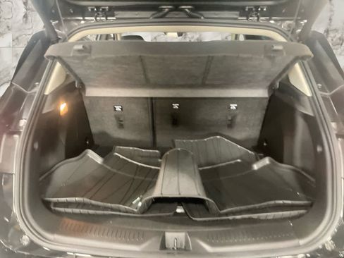 Used 2023 Buick Encore GX Select w/ Sport Touring Package image 11