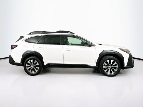 Used 2023 Subaru Outback Limited image 10