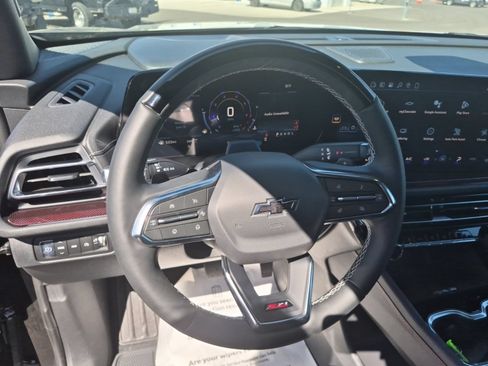 New 2026 Chevrolet Traverse Z71 w/ Enhanced Driving Package AWD/4WD image 17