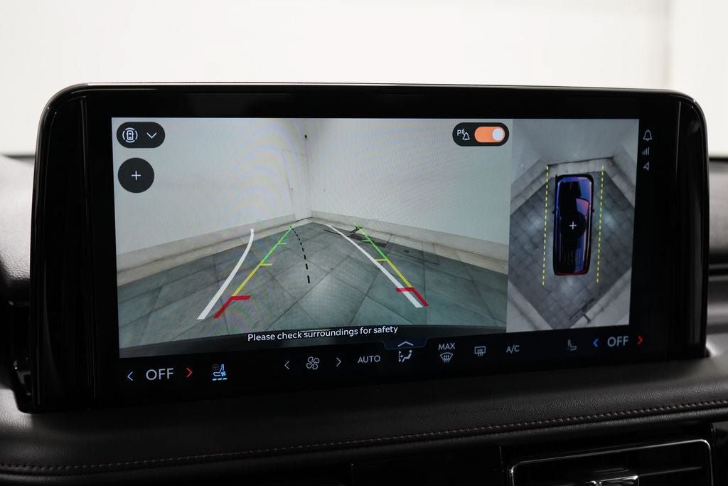 Used 2025 Lincoln Aviator AWD image 20