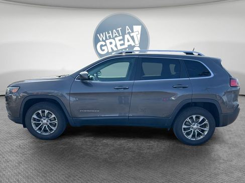Certified 2019 Jeep Cherokee Latitude Plus w/ Cold Weather Group image 7
