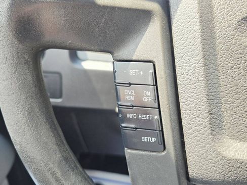 Used 2014 Ford F150 XLT AWD/4WD image 22