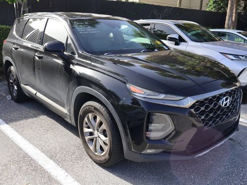 Used 2019 Hyundai Santa Fe SEL FWD image 6