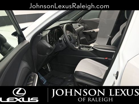 Certified 2025 Lexus TX 350 AWD w/ Technology Package image 13