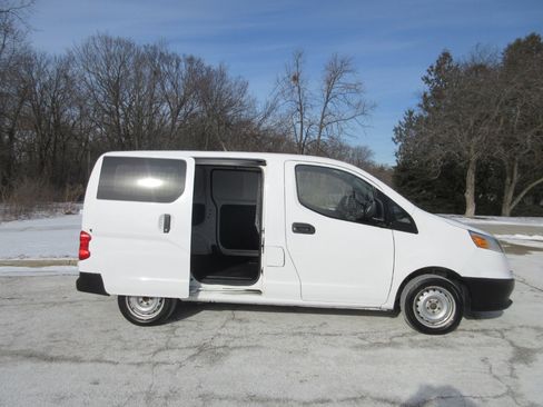 Used 2017 Chevrolet City Express LS image 14