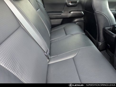 Used 2023 Toyota Tacoma TRD Off-Road w/ TRD Premium Off Road Package image 27