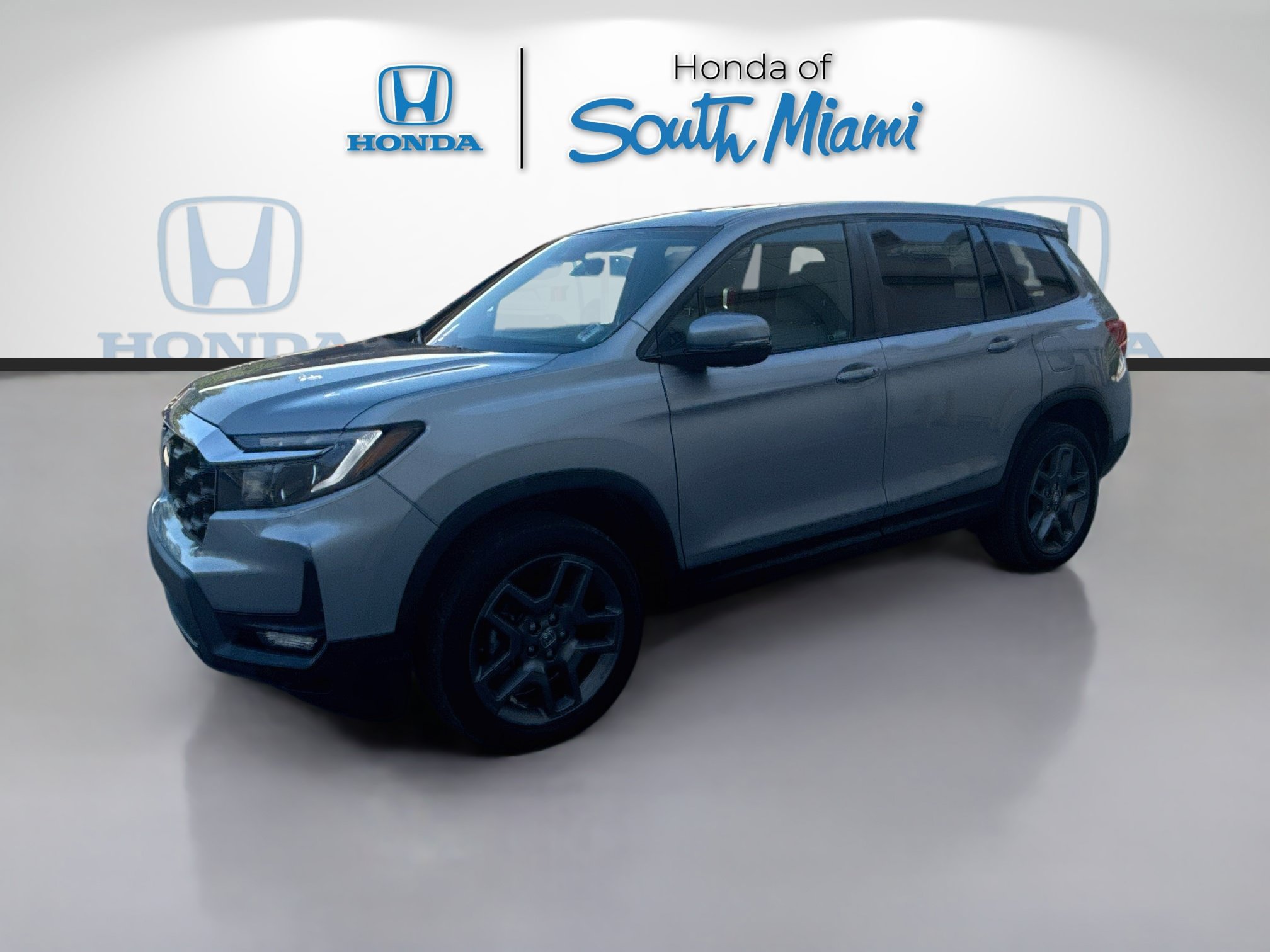 Certified 2023 Honda Passport EX-L image 3