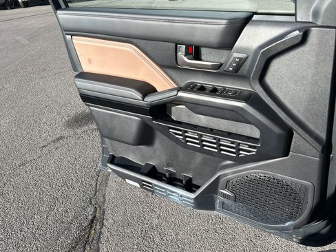 New 2026 Toyota 4Runner Limited image 9