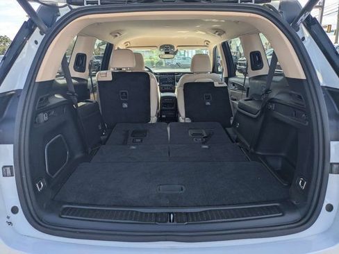 Used 2021 Jeep Grand Cherokee L Limited RWD image 12