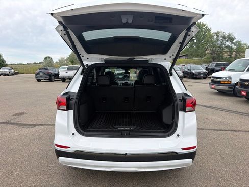 Certified 2023 Chevrolet Equinox RS w/ RS Leather Package AWD/4WD image 35
