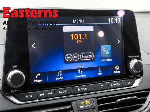 Used 2022 Nissan Altima 2.5 SR FWD image 19