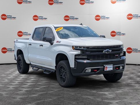 Used 2020 Chevrolet Silverado 1500 LT Trail Boss AWD/4WD image 3