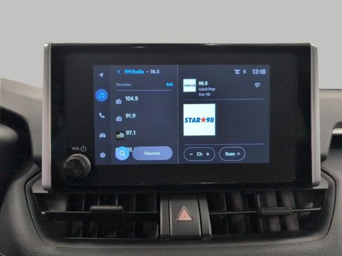 Used 2025 Toyota RAV4 LE AWD/4WD image 7