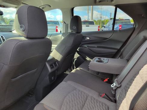 Used 2018 Chevrolet Equinox LT FWD image 24