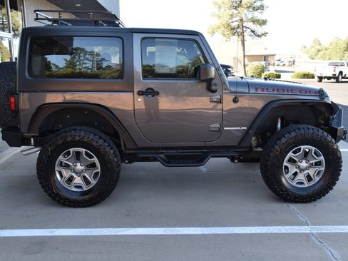 Used 2016 Jeep Wrangler Rubicon AWD/4WD image 9