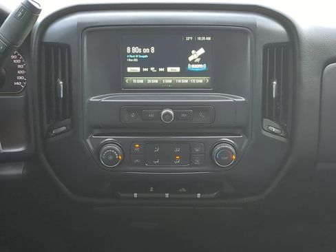 Used 2018 Chevrolet Silverado 1500 Custom w/ Custom Value Package image 16