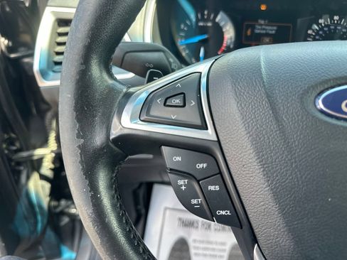 Used 2015 Ford Edge SEL AWD/4WD image 11