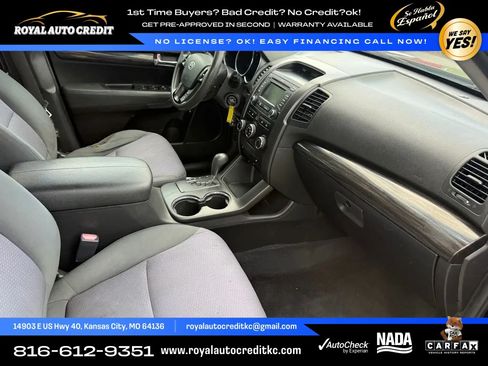 Used 2013 Kia Sorento LX w/ Convenience Pkg FWD image 8