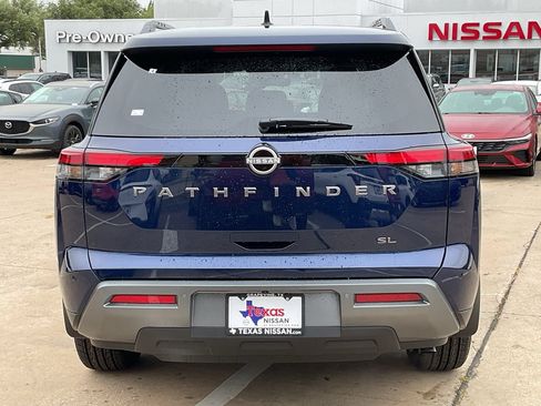 New 2026 Nissan Pathfinder SL FWD image 6