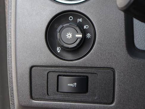 Used 2011 Ford F150 XLT w/ XLT Chrome Pkg RWD image 20
