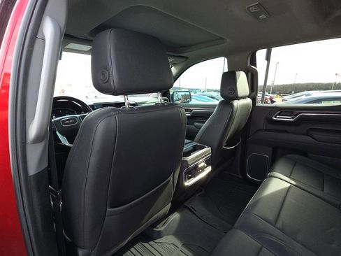 Used 2024 GMC Sierra 1500 SLT w/ SLT Premium Plus Package image 29