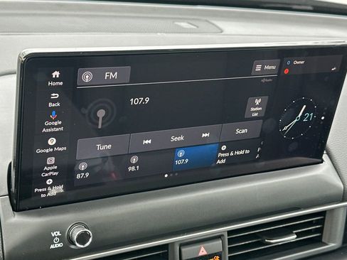 New 2026 Honda Pilot Touring image 21